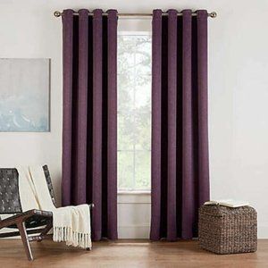 (1) Eclipse Room Darkening Rod Pocket Window Panel 84", Luna